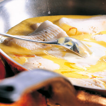 Schollenfilets in Safran-Sahne Schollenfilets in Safran-Sahne