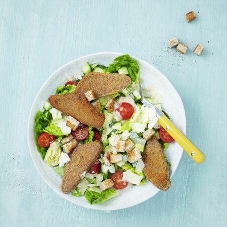Caesar‘s Salad mit Seitanschnitzelstreifen Caesar‘s Salad mit Seitanschnitzelstreifen