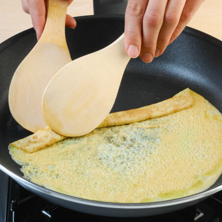 Nigiri-Sushi mit Omelett Nigiri-Sushi mit Omelett