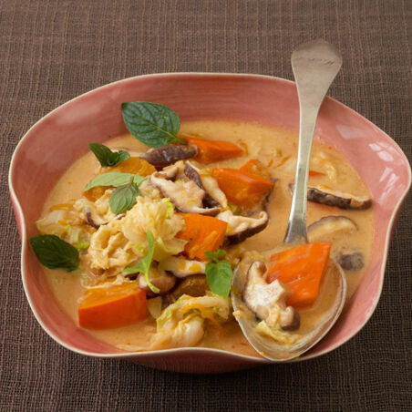 Thai-Curry mit Shiitake und Kürbis Thai-Curry mit Shiitake und Kürbis