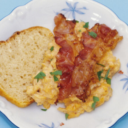 Rühreier mit Speck Rühreier mit Speck