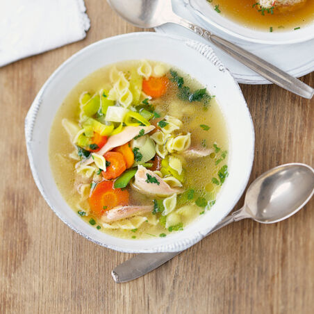 Bunte Hühnersuppe Bunte Hühnersuppe