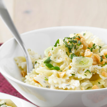 Farfalle mit Käsesauce Farfalle mit Käsesauce