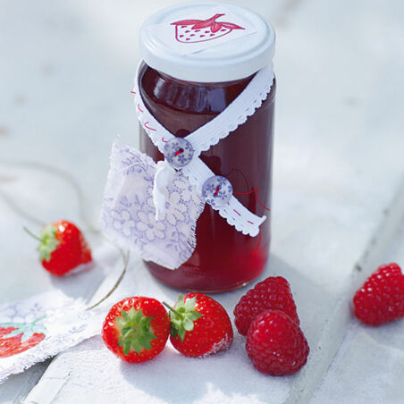 Erdbeer-Himbeer-Gelee Erdbeer-Himbeer-Gelee