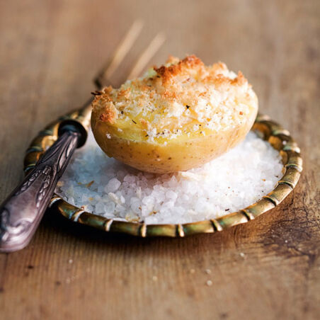 Gebackene Kartoffeln mit Vacherin Mont-D'Or Gebackene Kartoffeln mit Vacherin Mont-D'Or