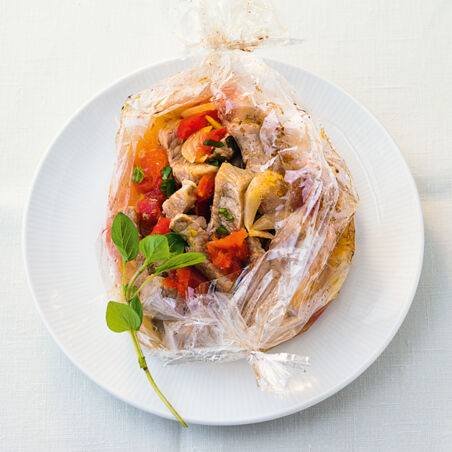 Schnitzel auf Tomaten Schnitzel auf Tomaten