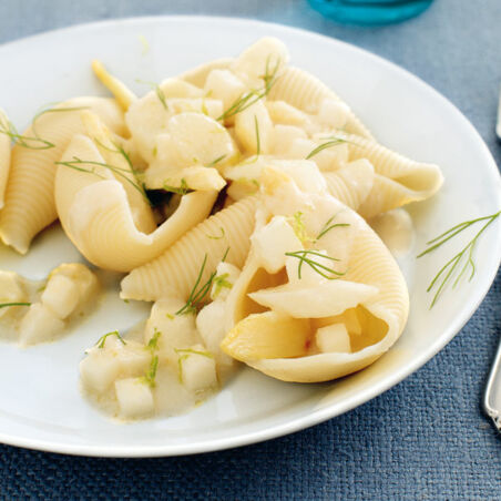 Conchiglioni mit Spargel-Dill-Sauce Conchiglioni mit Spargel-Dill-Sauce