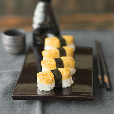 Tamago-Nigiri Tamago-Nigiri