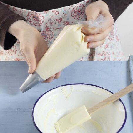 klassisches Buttercremetopping klassisches Buttercremetopping