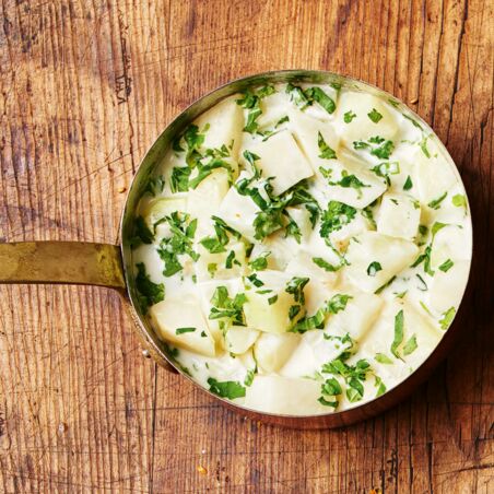 Kohlrabiwürfel in Kräutersahne Kohlrabiwürfel in Kräutersahne