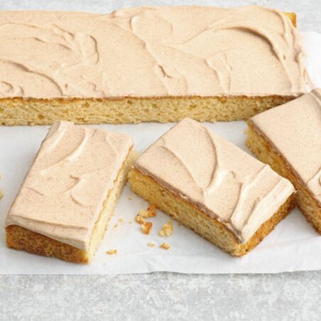 Apfelmus-Kuchen mit Zimtglasur Apfelmus-Kuchen mit Zimtglasur