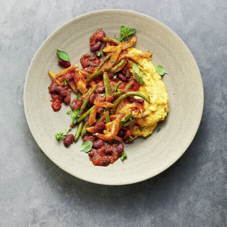 Drei-Bohnen-Eintopf mit Fenchel und Polenta Drei-Bohnen-Eintopf mit Fenchel und Polenta
