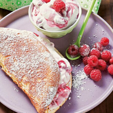 Schaumomelett mit Himbeersahne Schaumomelett mit Himbeersahne