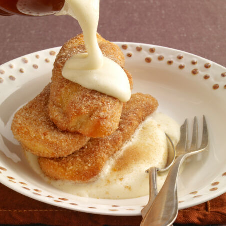 Arme Ritter mit Weinschaumsauce Arme Ritter mit Weinschaumsauce