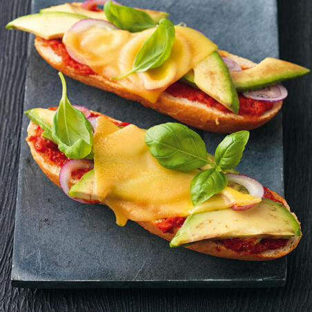 Avocado-Sandwich Avocado-Sandwich