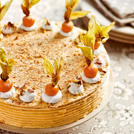 Fruchtige Haselnusstorte Fruchtige Haselnusstorte