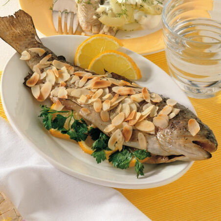 Mandelforellen aus dem Ofen Mandelforellen aus dem Ofen