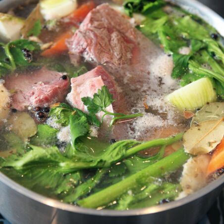 Rinderbrühe Rinderbrühe