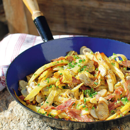 Pastinakengröstl mit Pilzen Pastinakengröstl mit Pilzen