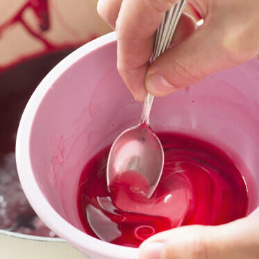 Rote Grütze mit Sauerkirschen Rote Grütze mit Sauerkirschen