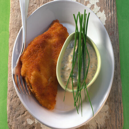 Panierter Fisch mit Joghurt-Remoulade Panierter Fisch mit Joghurt-Remoulade