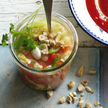 Vietnamesische Eierflockensuppe Vietnamesische Eierflockensuppe