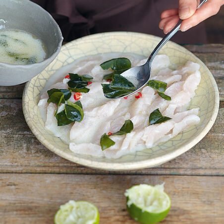 Pangasius-Ceviche mit Chili und Kokosmilch Pangasius-Ceviche mit Chili und Kokosmilch