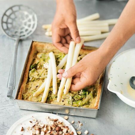 Spitzkohlquiche mit Spargel Spitzkohlquiche mit Spargel
