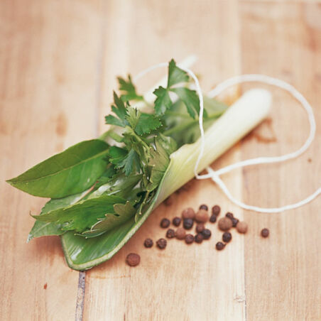 Gemüsesuppe »Quer durch den Garten« Gemüsesuppe »Quer durch den Garten«