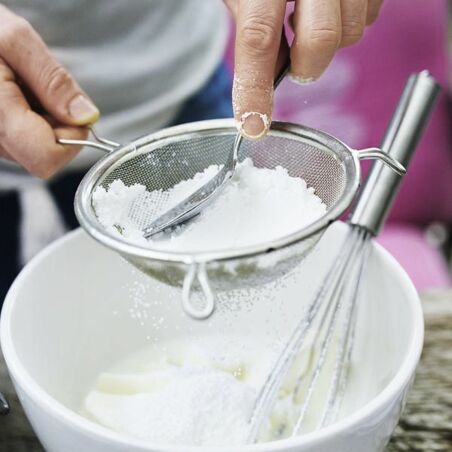 Schwarzwälder Kirsch aus dem Glas Schwarzwälder Kirsch aus dem Glas
