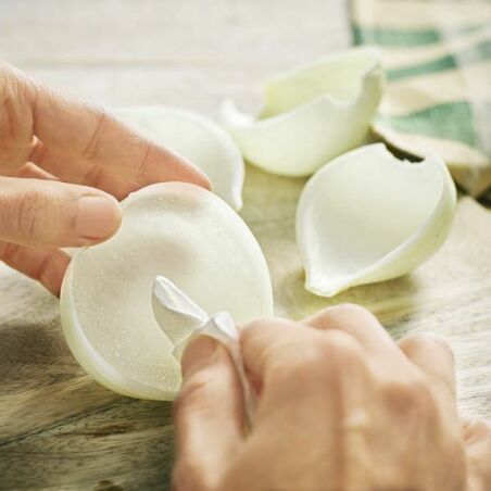 Zwiebelschiffchen mit Schweinemett Zwiebelschiffchen mit Schweinemett