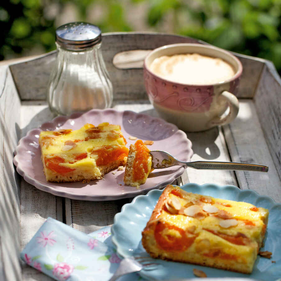 Aprikosen-Schmand-Kuchen Rezept | Küchengötter