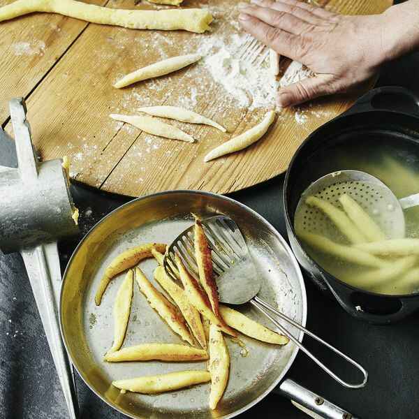 Fingernudeln selber machen Rezept | Küchengötter