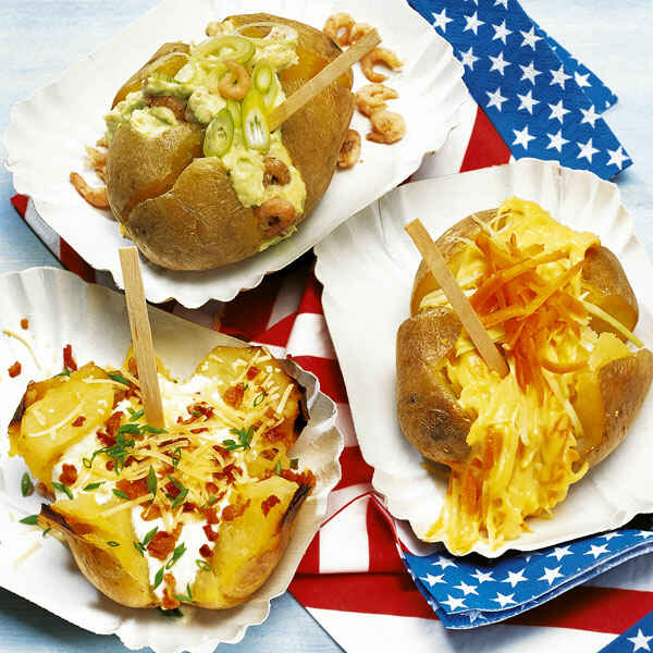 Baked Potatoes mit Sour-Cream-Füllung Rezept | Küchengötter