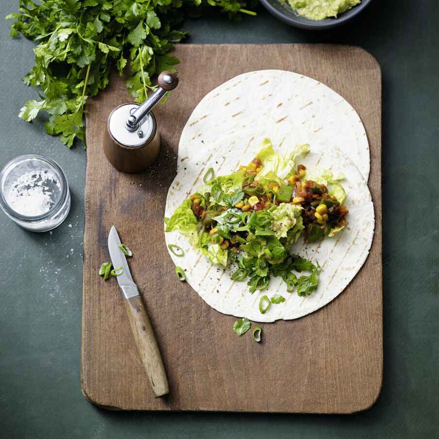 Vegane Tacos mit Paprika-Mais-Füllung Rezept | Küchengötter