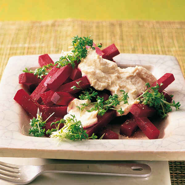 Rote-Beten-Salat mit Meerrettichdressing Rezept | Küchengötter