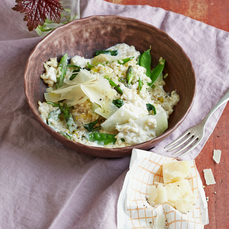 Risotto mit grünem Frühlingsgemüse Rezept | Küchengötter