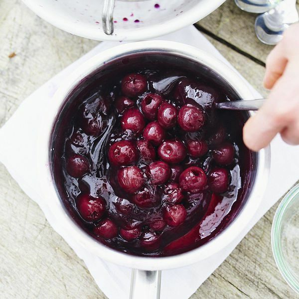 Schwarzwälder Kirsch aus dem Glas Rezept | Küchengötter